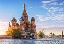 Top 8 nhà thờ nổi tiếng mà khách du lịch Nga không thể bỏ qua